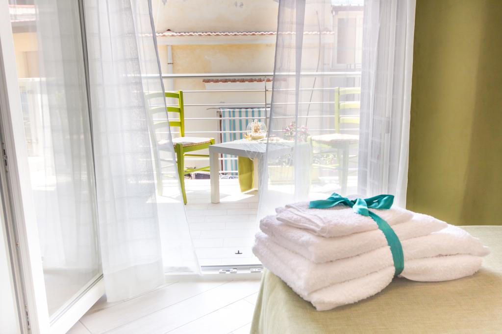 Stanze Del Mare Bed & Breakfast Balestrate Rom bilde