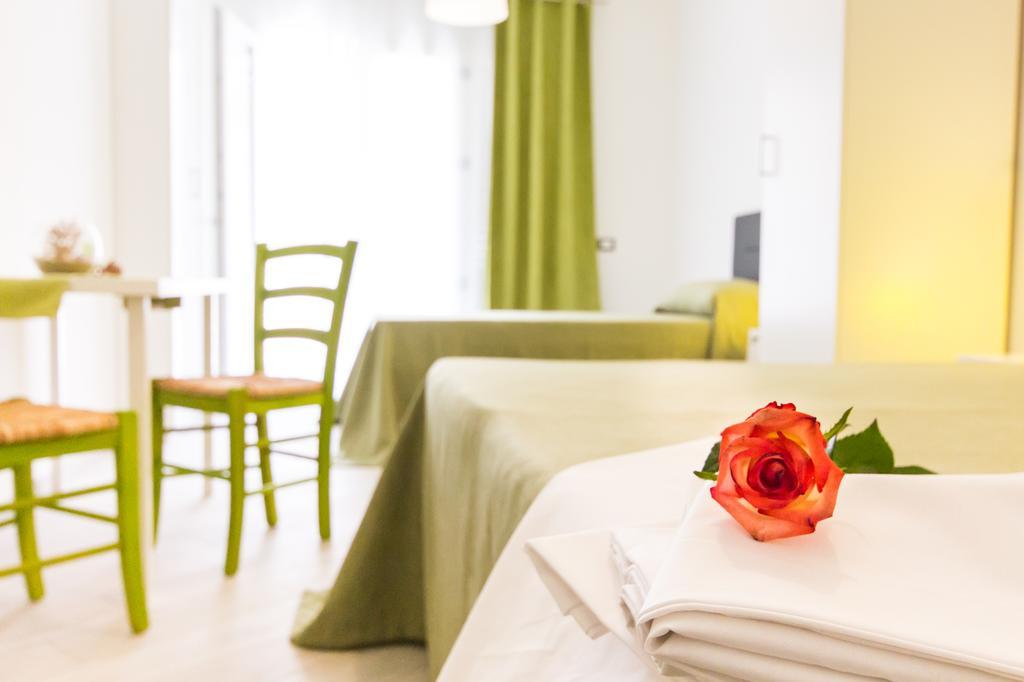 Stanze Del Mare Bed & Breakfast Balestrate Rom bilde